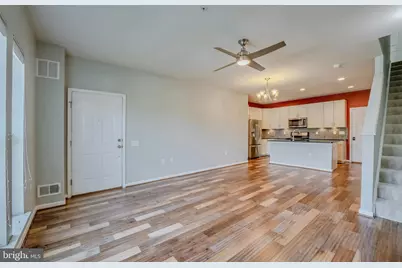 42677 Wardlaw Terrace, Ashburn, VA 20147 - Photo 5