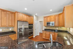 20724 Rock Harbor Cir, Ashburn, VA 20147 - Photo 15