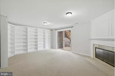 21028 Coach House Square, Ashburn, VA 20147 - Photo 23