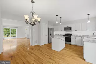 21028 Coach House Square, Ashburn, VA 20147 - Photo 9