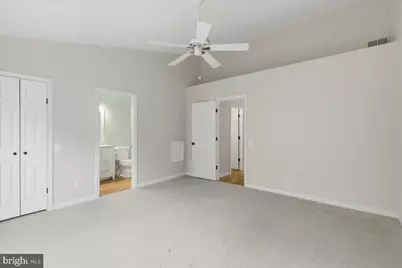 21028 Coach House Square, Ashburn, VA 20147 - Photo 19