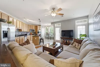 19201 Winmeade Drive, Leesburg, VA 20176 - Photo 17