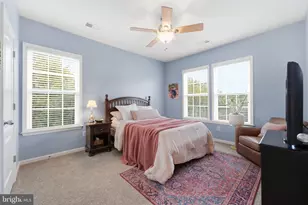 19201 Winmeade Dr, Leesburg, VA 20176 - Photo 33