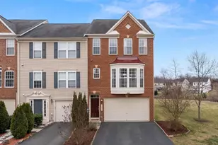 25421 Peaceful Terrace, Aldie, VA 20105 - Photo 1
