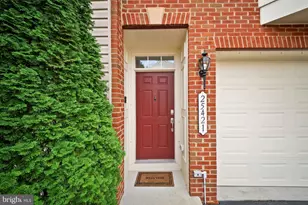 25421 Peaceful Terrace, Aldie, VA 20105 - Photo 11