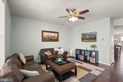 23520 Hopewell Manor Terrace, Ashburn, VA 20148 - Photo 15