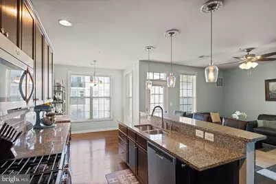 23520 Hopewell Manor Terrace, Ashburn, VA 20148 - Photo 17