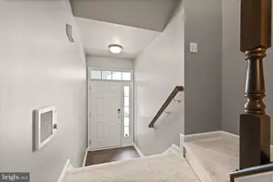 23520 Hopewell Manor Terrace, Ashburn, VA 20148 - Photo 5