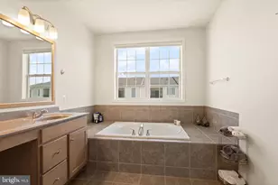 23520 Hopewell Manor Terrace, Ashburn, VA 20148 - Photo 29