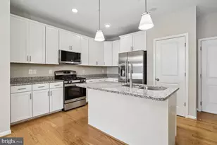 1512 Ribbon Limestone Terrace SE, Leesburg, VA 20175 - Photo 19