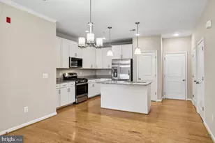 1512 Ribbon Limestone Terrace SE, Leesburg, VA 20175 - Photo 17