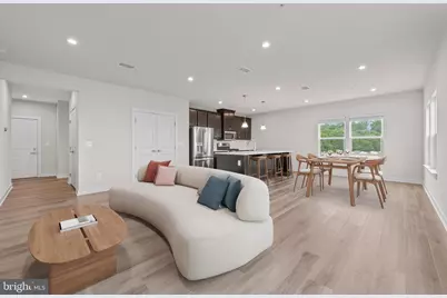 46270 Mount Allen Terrace #300, Sterling, VA 20164 - Photo 5