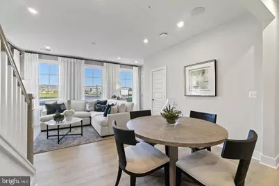 43805 Middleway Terrace, Ashburn, VA 20147 - Photo 5