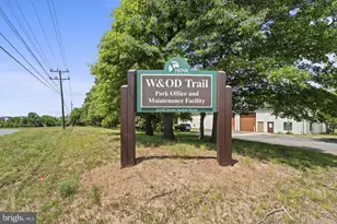 43805 Middleway Ter, Ashburn, VA 20147 - Photo 35