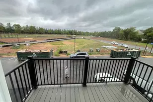 43805 Middleway Ter, Ashburn, VA 20147 - Photo 19