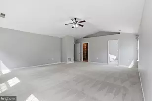 143 Balch Springs Cir SE, Leesburg, VA 20175 - Photo 21