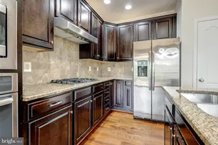 22635 Norwalk Square, Ashburn, VA 20148 - Photo 17