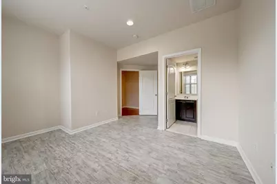 22635 Norwalk Square, Ashburn, VA 20148 - Photo 5