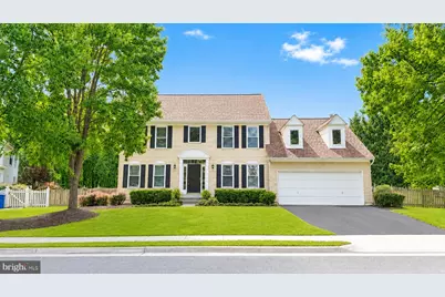 315 Oakcrest Manor Drive NE, Leesburg, VA 20176 - Photo 1