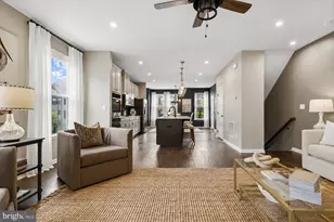 43498 Apple Orch Sq, Ashburn, VA 20148 - Photo 13
