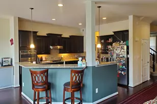20950 Ashburn Heights Dr, Ashburn, VA 20148 - Photo 5