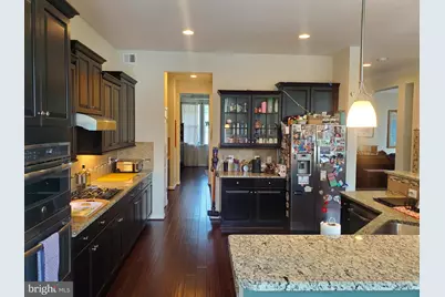 20950 Ashburn Heights Drive, Ashburn, VA 20148 - Photo 3