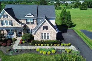 16553 Levade Dr, Leesburg, VA 20176 - Photo 7