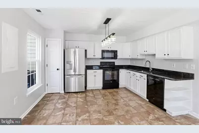 17359 Legacy Terrace, Round Hill, VA 20141 - Photo 9