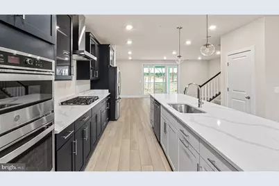 20790 Cloongee Terrace, Dulles, VA 20166 - Photo 3