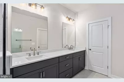 20790 Cloongee Terrace, Dulles, VA 20166 - Photo 17
