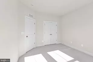 20804 Cloongee Ter, Dulles, VA 20166 - Photo 27