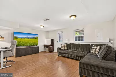 45547 Hutchens Square, Sterling, VA 20166 - Photo 43