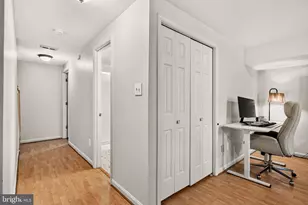 45547 Hutchens Square, Sterling, VA 20166 - Photo 41
