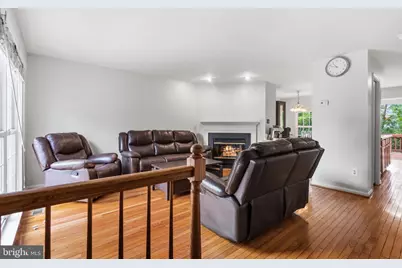 45547 Hutchens Square, Sterling, VA 20166 - Photo 21