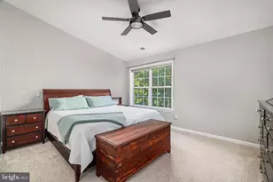 545 Sparkleberry Terrace NE, Leesburg, VA 20176 - Photo 17