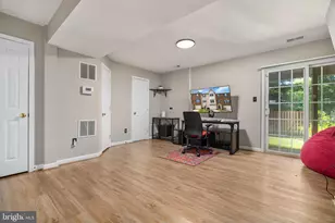 545 Sparkleberry Terrace NE, Leesburg, VA 20176 - Photo 21