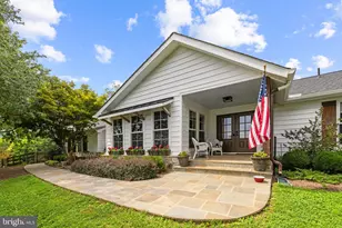 34994 Williams Gap Rd, Round Hill, VA 20141 - Photo 3