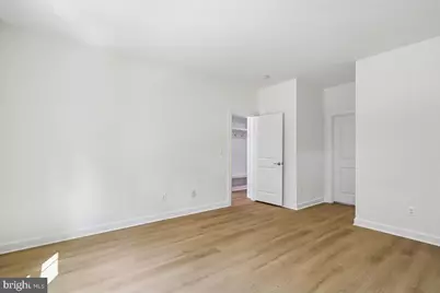 22339 Trailview Crossing Terrace, Ashburn, VA 20148 - Photo 5