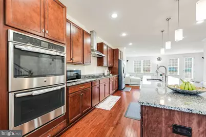 21523 Willow Breeze Square, Ashburn, VA 20147 - Photo 5