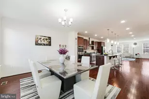 21523 Willow Breeze Sq, Ashburn, VA 20147 - Photo 13