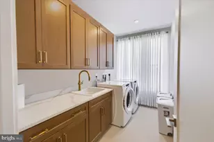 43521 Moorefield Blvd, Ashburn, VA 20148 - Photo 37