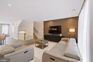 43521 Moorefield Blvd, Ashburn, VA 20148 - Photo 5