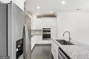 43185 Mongold Square, Ashburn, VA 20148 - Photo 11