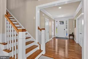 23631 Glenmallie Ct, Aldie, VA 20105 - Photo 3