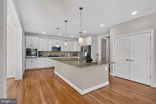 23631 Glenmallie Ct, Aldie, VA 20105 - Photo 11