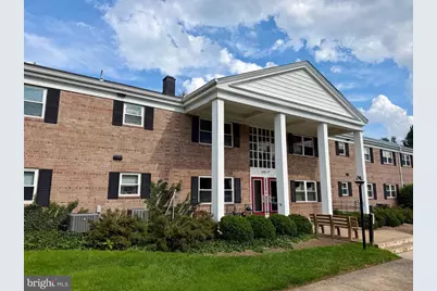 120-2 Washington Street NE #5, Leesburg, VA 20176 - Photo 1