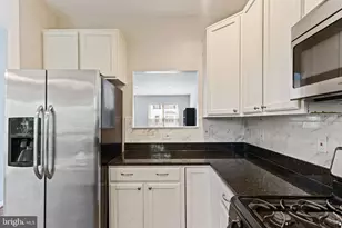 45554 Reading, Sterling, VA 20166 - Photo 17
