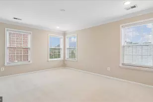 47761 Scotsborough Square, Sterling, VA 20165 - Photo 13
