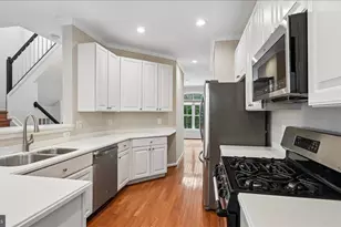 47761 Scotsborough Square, Sterling, VA 20165 - Photo 11