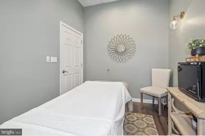 24600 Millstream Drive #445, Aldie, VA 20105 - Photo 13